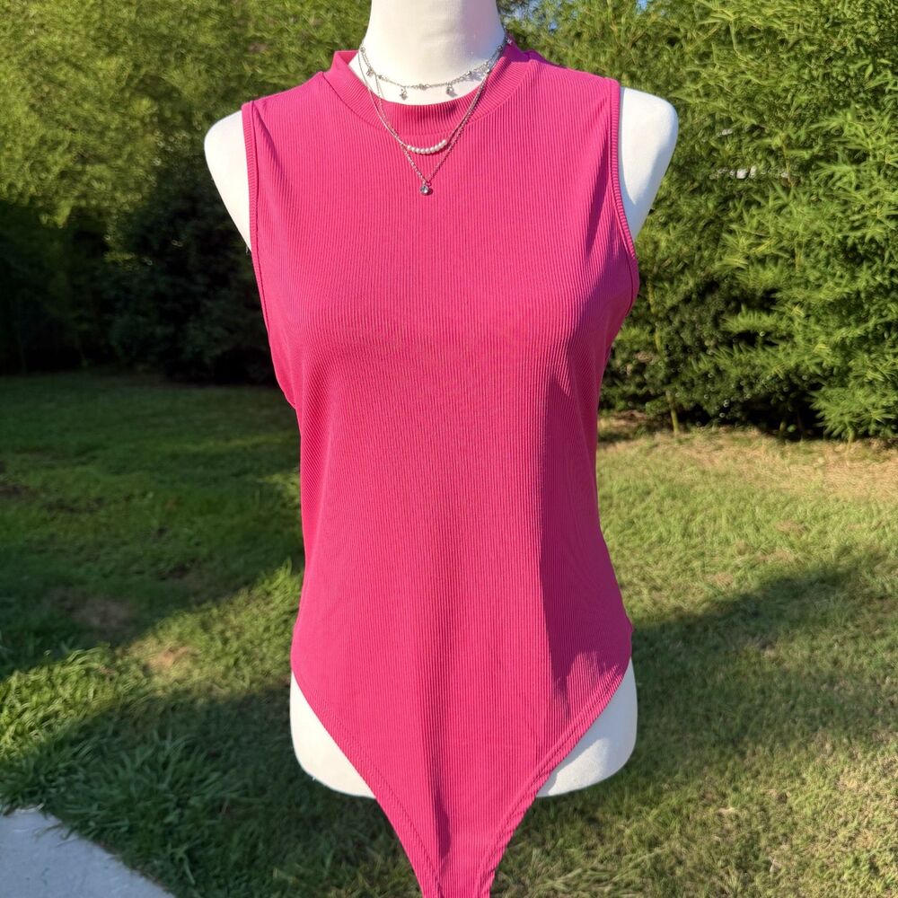 Pink Ribbed Bodysuit Sleeveless Crew Neck Fitted Stretchy Top Large